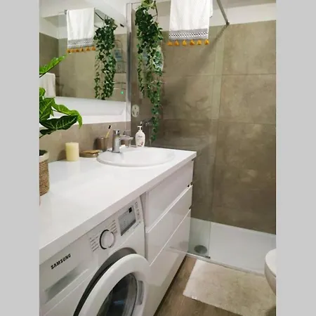 : Magnifique Studio, Idealement Situe Apartman *